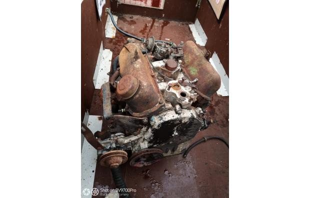 Moteur boîte Ford Taunus 12M Moteur boîte Ford Taunus 12M