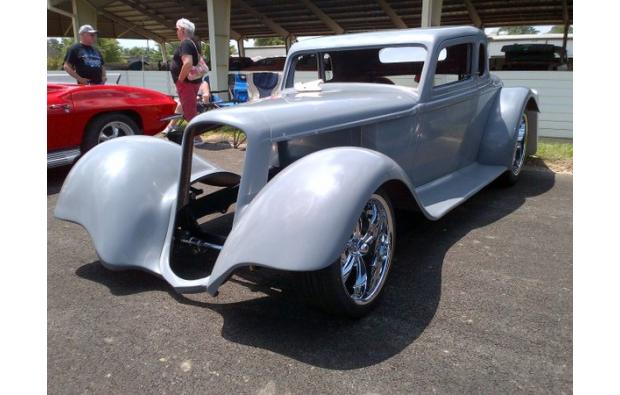 1933 Plymouth Coupe 