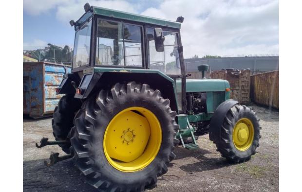Tracteur agricole John Deere 3030 AS Tracteur agricole John Deere 3030 AS
