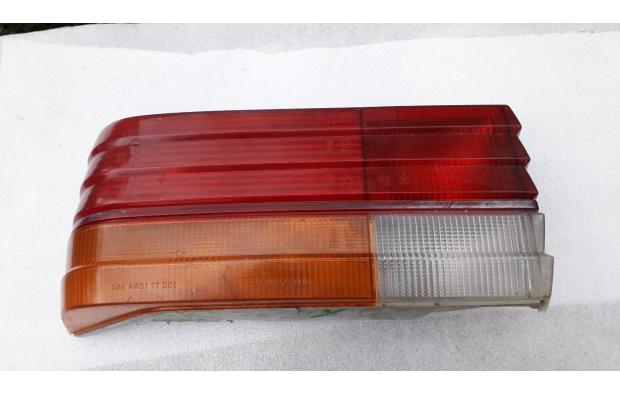 Feu arriere renault 25 Feu arriere renault 25