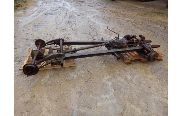 chassis de peugeot 202   BV  pont ect