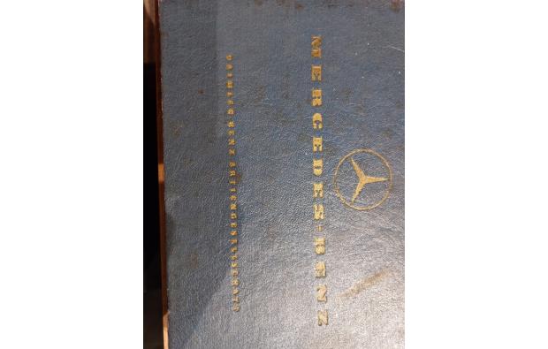 Livre de pièces détachées Mercedes 230SL Livre de pièces détachées Mercedes 230SL