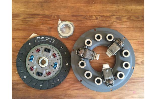 Kit Embrayage neuf pour Dsuper 1970 Kit Embrayage neuf pour Dsuper 1970