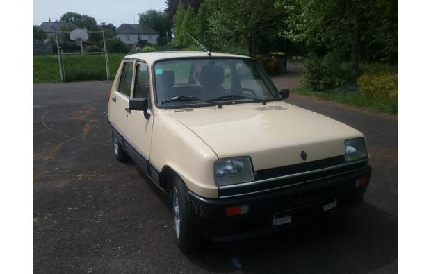 1984 RENAULT 5 (R5) TL/GTL collection