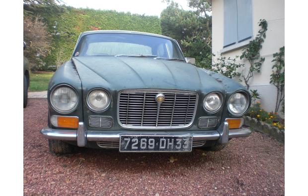 JAGUAR XJ6 à restaurer JAGUAR XJ6 à restaurer