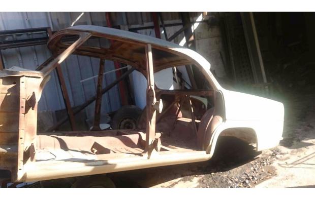 Caisse SIMCA Vedette avec TO et CG Caisse SIMCA Vedette avec TO et CG