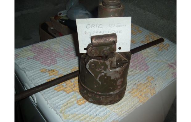 crick !hydraulique 10 tonnes crick !hydraulique 10 tonnes