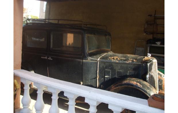 RENAULT MONA4 POUR PIECES OU RENOVATION RENAULT MONA4 POUR PIECES OU RENOVATION