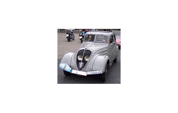 pare brise 402 pare brise 402