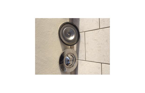 ENJOLIVEUR DE ROUE 504 ENJOLIVEUR DE ROUE 504