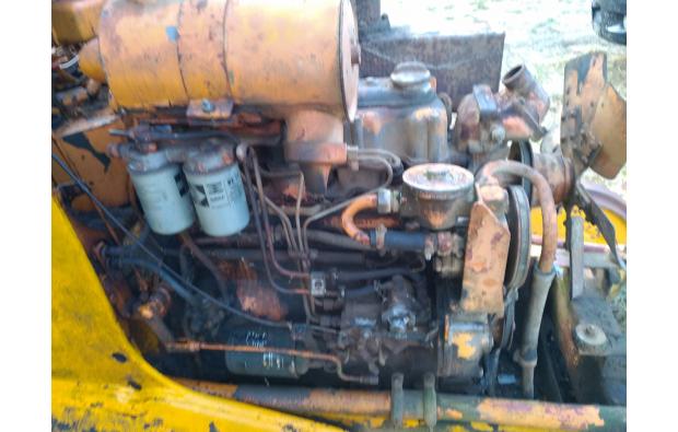 Moteur diesel Hanomag 4 cyl Moteur diesel Hanomag 4 cyl