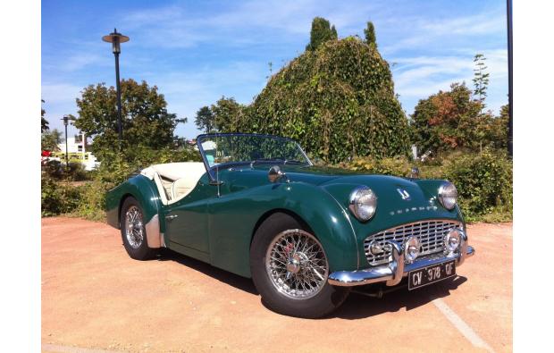 A vendre superbe TR3