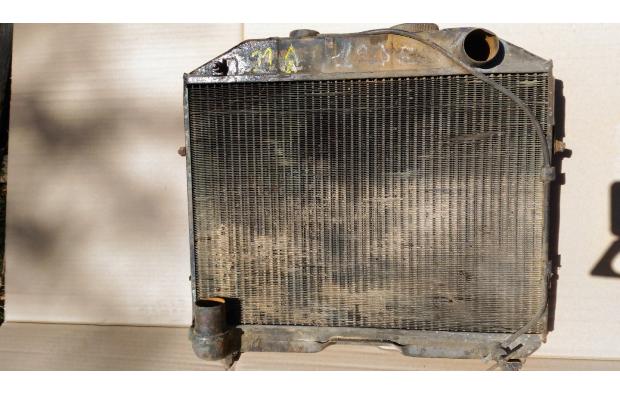 RADIATEUR CITROEN TRACTION 11 BL RADIATEUR CITROEN TRACTION 11 BL