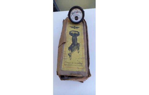Voltmetre accutesteur altenbach Voltmetre accutesteur altenbach