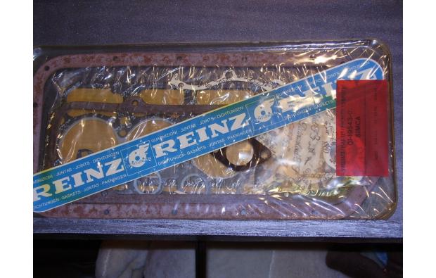 Une pochette de joints pour Simca 1000 Une pochette de joints pour Simca 1000